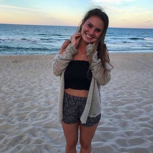 Meet your Posher, Sarah